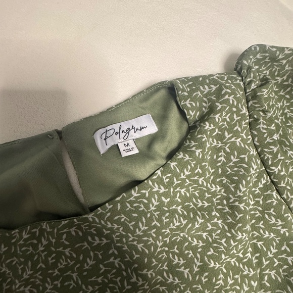 Light Olive Leaf Print Pleated Maternity Midi Dress - Picture 4 of 6